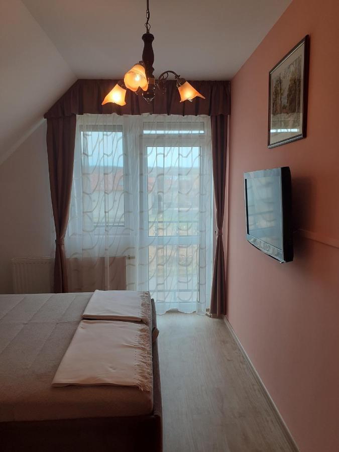 Pacsirta Vendeghaz Hotell Egerszalók Eksteriør bilde