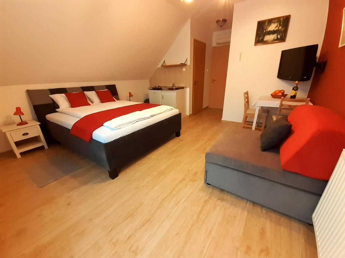 Pacsirta Vendeghaz Hotell Egerszalók Eksteriør bilde